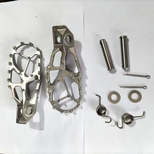 Pedane anteriori OTOM K23 2023 per KTM SX SXF EXC EXCF in lega di alluminio resistente - Product Image 3