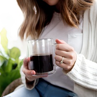 Lot de 4 tasses en verre borosilicate à double paroi de 400 ml avec poignées, résistantes à la chaleur, pour thé, café, boissons glacées, herbes, design moderne, personnalisables