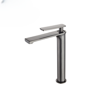 Robinet de lavabo moderne en laiton brossé doré, à poignée unique, résistant à la corrosion, durable, à montage sur comptoir, design personnalisé et écologique