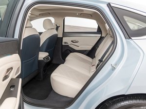 BYD Qin <span class=keywords><strong>L</strong></span> DM-i 80KM 120km <span class=keywords><strong>E</strong></span>-CVT 2024 - Nuova Auto Ibrida PHEV Elettrica Usata, Berlina a Quattro Porte ad Alta Velocità per BYD Qin <span class=keywords><strong>L</strong></span> - Product Image 5