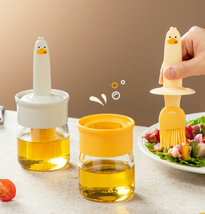 Silicone oil brush <b>bottle</b> household high-temperature resistant oil brush with <b>bottle</b> and <b>dispenser</b> outdoor barbecue oil brush - Product Image 3