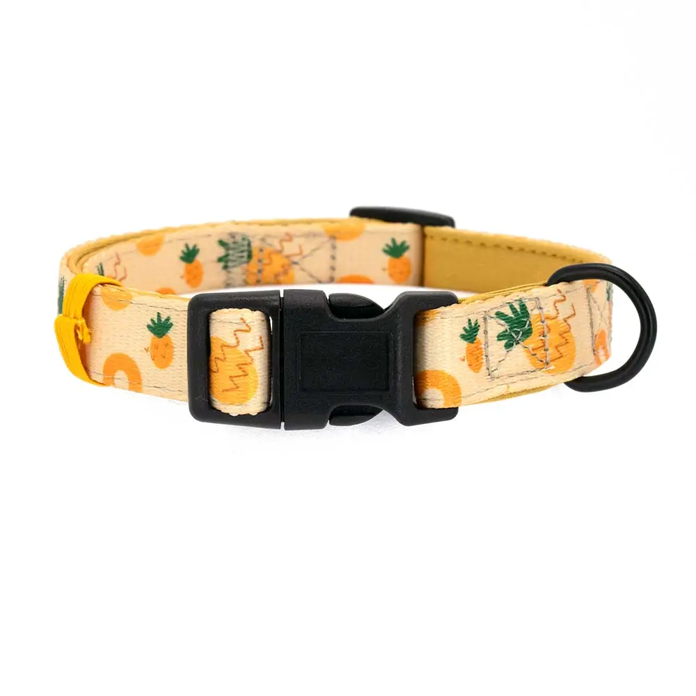 Kerah anjing desain pribadi dengan kalung yang sesuai dengan Set kerah Logo kustom mewah yang dapat disesuaikan untuk produsen hewan peliharaan