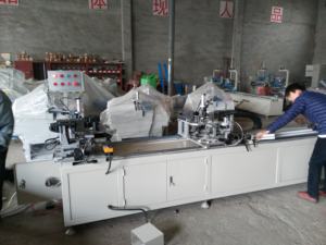 <span class=keywords><strong>Eworld</strong></span> 380V/220V ZJ-100X3000/X1800 Máquina de Engarzado de Esquinas CNC de Doble Cabezal de Aluminio, Motor Automático de 3500W, 1 Año de Garantía, Fácil de Usar - Product Image 1