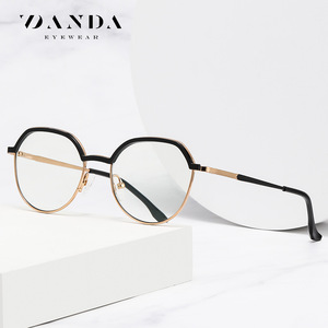 Danda แว่นตา Tb3201กลมขอบมน, แว่นตากันแสงสีฟ้าใส่ได้ทั้งชายและหญิงกรอบน้ำหนักเบา - Product Image 1
