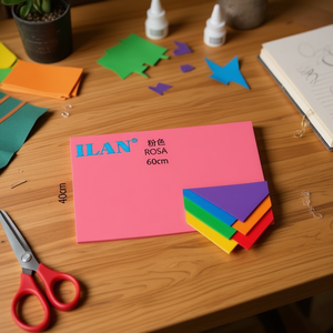 Foglio di schiuma EVA ILAN 60x40cm rosa per lavori manuali - Product Image 3