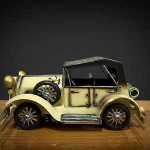 Modèle de voiture en métal moderne NH8509 de NIRMALA HANDICRAFT, artisanat fait main, décoration rétro pour la maison, objet décoratif de table - Product Image 1