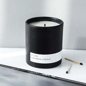 Bougie parfumée AIKUN Premium en cire de soja, bougie en pot en céramique, bougies parfumées pour Noël, Thanksgiving, fête des mères - Product Image 5