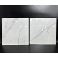 Carrelage de Sol en Porcelaine Blanc Carrare Brillant 60x60 cm (600x600 mm) Effet Marbre pour Salon