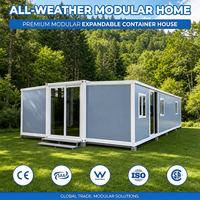 Maison conteneur extensible de 20 pieds avec panneaux sandwich en PU de 75 mm, 2 chambres, cuisine et salle de bain, préfabriquée et portable