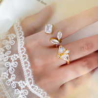 Cincin zirkon berlapis emas baja tahan karat untuk wanita, perhiasan modis hadiah bergaya antik trendi modis