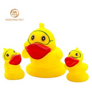पदोन्नति 3pcs बच्चे बाथटब खिलौने फ्लोट लेटेक्स रबर पशु बच्चों के लिए सेट सिलिकॉन डाइविंग स्नान बतख - Product Image 1
