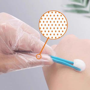 Gants d'examen médical jetables Haishi Hainuo, sac de 100 pièces, en film PE, pour la transformation alimentaire, la restauration, la maison et les salons de beauté - Product Image 2