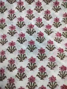 Sac de voyage matelassé en coton fait main, léger, durable, en matière douce, suffisamment spacieux pour la salle de sport, le travail ou les voyages de week-end - Product Image 2