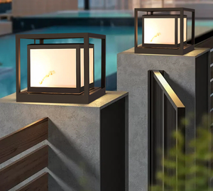 โคมไฟเสาภายนอกประหยัดพลังงานและเป็นมิตรกับสิ่งแวดล้อม พร้อมรีโมทคอนโทรลและฟังก์ชั่นตั้งเวลา ใช้พลังงานแสงอาทิตย์สำหรับตกแต่ง - Product Image 2