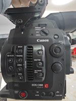 Cámara Profesional Canon EOS C300 Mark II Super 35mm con Sensor CMOS, Video HD, Cámara Económica con Tarjeta SD Usada