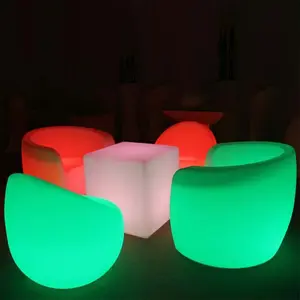Kunststoff LED Würfel Stuhl Bar Tische Stühle für Party Veranstaltung LED Würfel Hocker Nachtclub Wasserpfeife Lounge Möbel LED Cocktail tisch