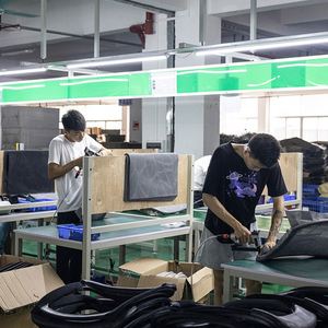 ผู้ผลิตเก้าอี้สำนักงาน B100 PRO เก้าอี้สำนักงาน 360 องศา °   เก้าอี้สำนักงานผู้บริหารแบบตาข่ายปรับหมุนได้ตามหลักสรีรศาสตร์ - Product Image 6
