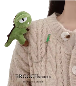 Милая плюшевая панда динозавр кукла брошь аксессуар Магнитная плечевая плюшевая игрушка - Product Image 1