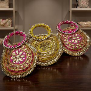 กระเป๋าผ้าไหม Gota Patti แบบดั้งเดิมจาก Shree Sai Home Decor พร้อมหูหิ้วมุก กระเป๋าใส่เหรียญขนาดเล็ก Shagun สำหรับงานแต่งงาน Haldi และ Henna - Product Image 4