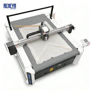 เครื่องตัดซีเอ็นซีกึ่งอัตโนมัติ REMEYA พร้อมมอเตอร์ปั๊ม PLC สำหรับงานตัดเย็บเสื้อผ้าสิ่งทอ พื้นที่ทำงาน 1600x2500 มม. - Product Image 1