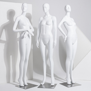 หุ่นไฟเบอร์กลาสทั้งตัวสำหรับจัดแสดงของผู้หญิง - Product Image 1