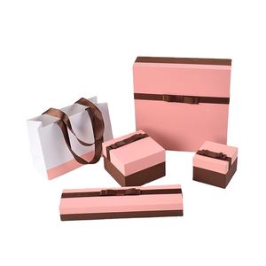 รั<span class=keywords><strong>บ</strong></span>ประกันคุณภาพที่ไม่ซ้ำกันปรับแต่งขนาด<span class=keywords><strong>บ</strong></span>รรจุภัณฑ์กระดาษกระดาษแข็งกล่องเครื่องประดั<span class=keywords><strong>บ</strong></span> - Product Image 1