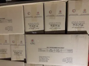 Preservas enlatadas de tomate descascados, feito na itália para a exportação - Product Image 5