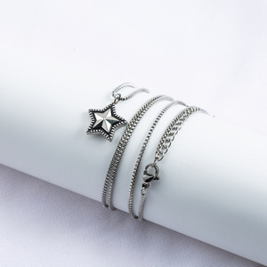 Collar de Moda Unisex con Colgante de Cinco Puntas de Acero de Titanio con Diseño de Estrella - Product Image 3