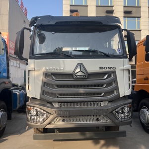Camión Volquete Usado Moderno Sinotruk HOWO NX de Alta Calidad, HOWO NX 6x4 de 10 Ruedas y 400HP para Minería en África - Product Image 2