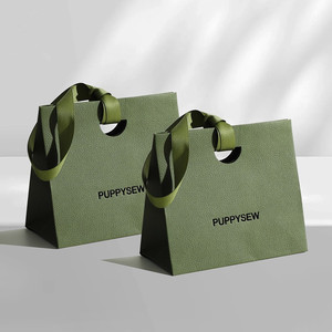 <span class=keywords><strong>Bolsas</strong></span> <span class=keywords><strong>de</strong></span> <span class=keywords><strong>Papel</strong></span> Reciclado Ecológicas Clásicas con Logotipo Personalizado <span class=keywords><strong>al</strong></span> por <span class=keywords><strong>Mayor</strong></span>, <span class=keywords><strong>Bolsas</strong></span> <span class=keywords><strong>de</strong></span> Compras para Tiendas <span class=keywords><strong>de</strong></span> Ropa, <span class=keywords><strong>Bolsas</strong></span> <span class=keywords><strong>de</strong></span> Regalo para Joyería con Cintas - Product Image 1