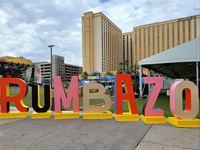 BOYANG Grandes lettres murales en métal découpées au laser, signalétique personnalisée avec logo, éclairage LED, publicité durable pour la décoration paysagère urbaine