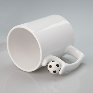 Vente en gros de revêtements Tasses en céramique vierges de sublimation avec logo personnalisé <span class=keywords><strong>Tasse</strong></span> de football - Product Image 5