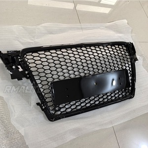 ชุดแต่งกันชนหน้า สำหรับ Audi A4 B8 ปี 2009-2012  กระจังหน้าแบบ Racing  พร้อมแถบตกแต่ง  อะไหล่ภายนอก - Product Image 4