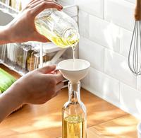 Entonnoir en plastique pratique avec poignée, outil polyvalent pour huile, sauces, céréales, condiments, liquides et solides, usage domestique – Offre spéciale