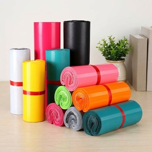 Sacs d'expédition en PE personnalisés de luxe avec poignée découpée, auto-adhésifs, imperméables, pour boutiques de détail - Product Image 4