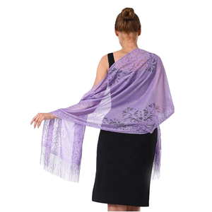 <span class=keywords><strong>Scialle</strong></span> da donna in <span class=keywords><strong>pizzo</strong></span> a triangolo floreale <span class=keywords><strong>nero</strong></span> grigio poliestere estivo avvolgente per festa quotidiana <span class=keywords><strong>scialle</strong></span> tradizionale alla moda - Product Image 1