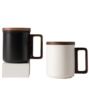 Taza de Café de Porcelana Blanca Negra Mate de Estilo Nórdico Minimalista, con Logotipo Personalizado Impreso, Libre de BPA, Apta para Microondas, de Gran Capacidad, Apta para Lavavajillas - Product Image 1
