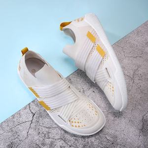 Chaussures de fitness respirantes en mesh pour hommes, idéales pour la musculation, les squats, l'haltérophilie, le deadlift, avec doublure en coton. - Product Image 3