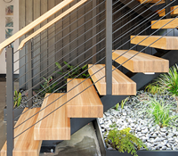 VIKO Villa moderne dans la salle Style simple Escalier droit en bois brossé Mono Stringer