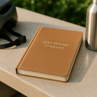 Carnet de notes A5 en similicuir à couverture rigide avec reliure cousue, pages lignées, design personnalisé, pages pour objectifs, pour la motivation et les cadeaux