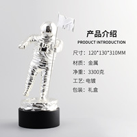 Grande sculpture d'astronaute en métal argenté poli de 31 cm, trophée, ornement créatif pour salon et meuble TV