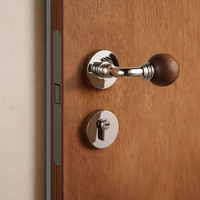 Serrure de porte silencieuse en argent brossé avec poignée circulaire en noyer de style japonais pour chambre à coucher et villa