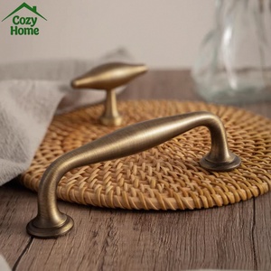 Kenop Gagang Furnitur Kuningan Minimalis Prancis, Gagang Lemari Anggur, Kotak Sepatu, Laci, Gagang Pintu Lemari Dapur - Product Image 1
