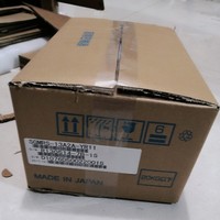 1 pièce, nouveau moteur Sgmrs-13a2a-yr11 en boîte, expédition accélérée, ensemble complet d'accessoires PLC industriels : capteurs / contacteurs /