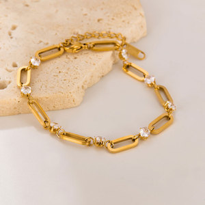 Pulseras y Brazaletes de Moda al por Mayor de Acero Inoxidable 316L, Pulsera de Cadena con Clip de Papel Chapada en Oro de 14k y 18k con Circonitas para Mujer - Product Image 3
