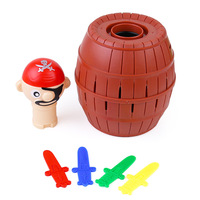 Baril pirate en forme d'épée à éclatement aléatoire, jouet interactif pour enfants, mini-jeu de table, baril de farces et de tours, idéal pour un cadeau
