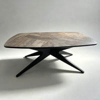 Table basse en MDF plus épaisse, couleur bois naturel, avec pieds en métal noir, en vente