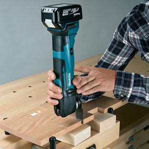 <span class=keywords><strong>Outil</strong></span> <span class=keywords><strong>oscillant</strong></span> multifonction sans fil <span class=keywords><strong>Makita</strong></span> DTM51 18V, vitesse variable, pour couper, poncer, gratter, rénover - Product Image 5