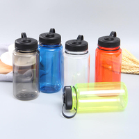 Vente en gros usine : Gourde portable transparente en polystyrène, grande capacité (0,6L, 1L), avec couvercle à corde, compatible lave-vaisselle, pour consommation directe et camping