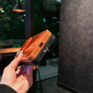เคสโทรศัพท์แม่เหล็กแบบกระจกกล้อง AG รุ่นดั้งเดิมสำหรับ iPhone 17 16 15 14 Pro Max พร้อมเลนส์เลเซอร์สีสันสดใส กรอบด้านหลังแบบด้าน - Product Image 6
